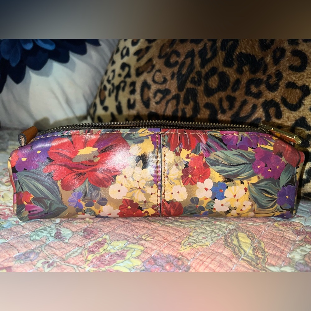 Patricia Nash pouch